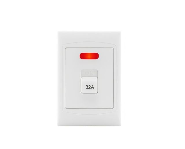 Isolator 32A Double Pole 100X50C